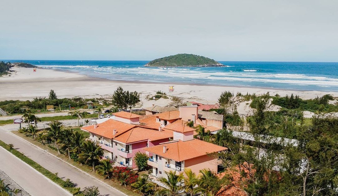 Hotel em Imbituba-SC para passar o verão